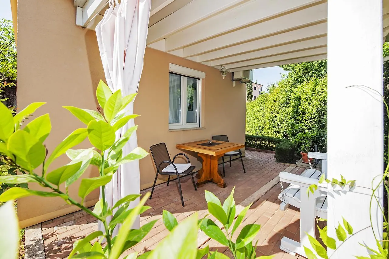 Apartments Vanesa 0*, Rovinj
